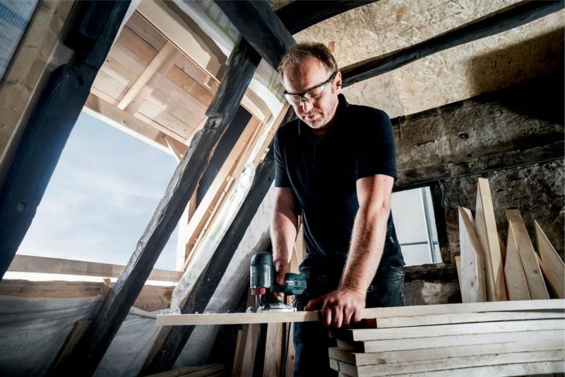 Metabo-STE-100-QUICK-Wyrzynarka-710W-walizka-Marka-Metabo.jpg