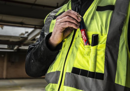 MILWAUKEE KAMIZELKA ODBLASKOWA ŻÓŁTA_1.png