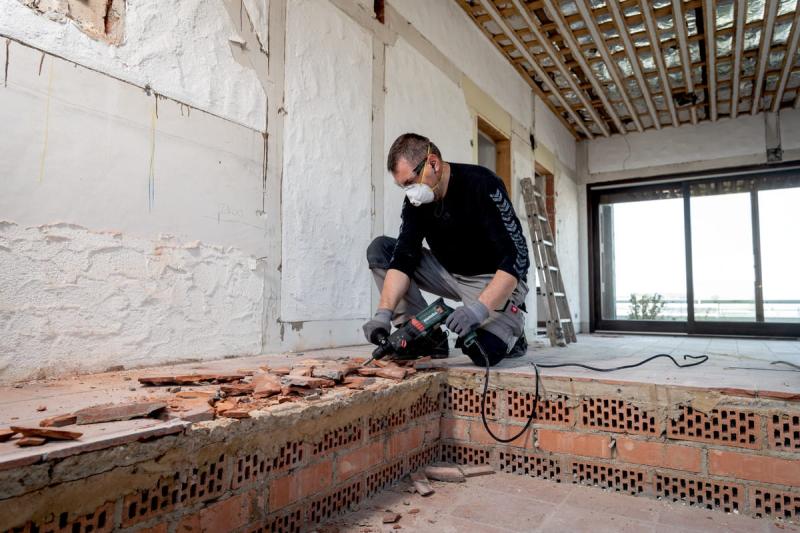 METABO KHE 2645 MŁOTOWIERTARKA SDS+ 850W 2,9J_1.jpg