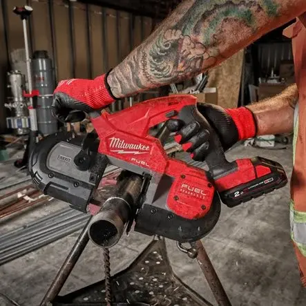 MILWAUKEE M18 FBS85-0C PILARKA TAŚMOWA + WALIZKA_1.webp