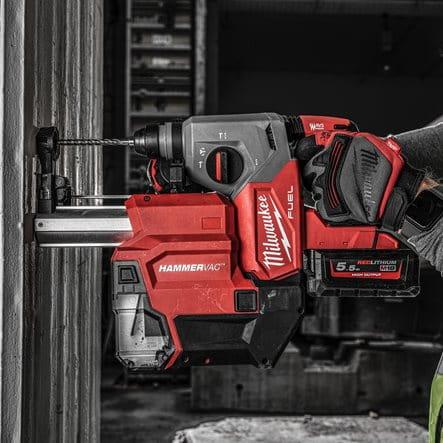 MILWAUKEE M18 FDDEXL-0 ODSYSACZE PYŁU DO MŁOTÓW_2.jpg