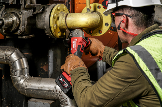 Milwaukee szlifierka kątowa 125 mm z hamulcem 4933498062
