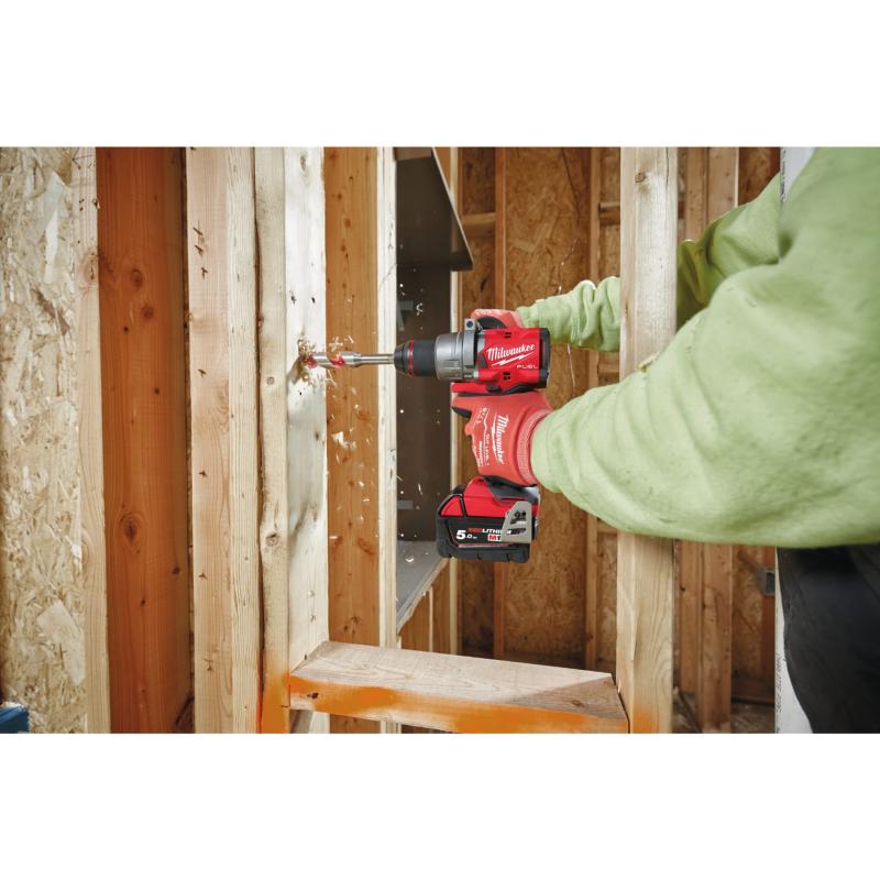 Milwaukee 4933479863 Wiertarko-Wkrętarka 158Nm z 2x 5.0 Ah i Ładowarką