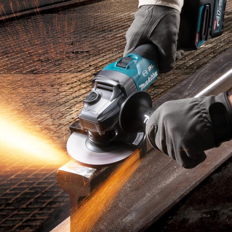 Makita GA029GZ szlifierka kątowa z tarczą 125 mm do ciężkich zastosowań