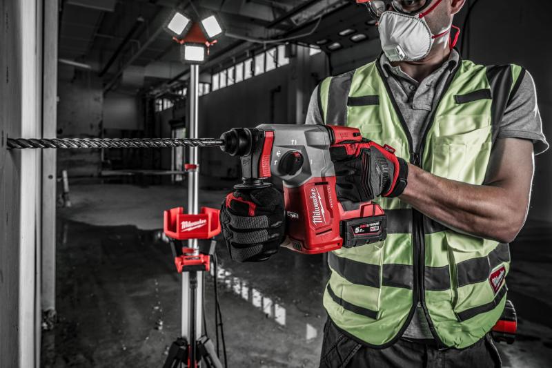 Milwaukee M18 BLH-502X Młot SDS-Plus 2,3J 2x5Ah 18V