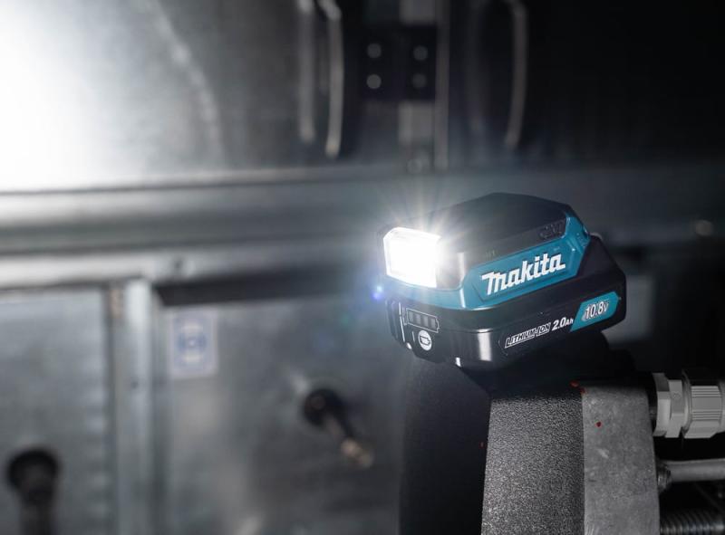 Makita DEBML103  Akum. latarka LED CXT 12V max