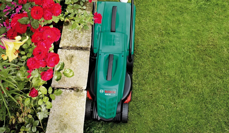 BOSCH  ROTAK 320 ER Kosiarka elektryczna 1200W 32CM regulacja KOSZ 31L