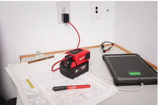Milwaukee  M18 TC  Miniładowarka TOP-OFF 4932499165