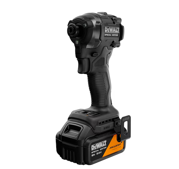 Dewalt x McLaren  DCF86MP2T  Zakrętarka udarowa - 2 x 5Ah  18V