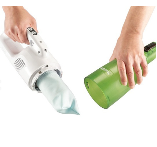 Makita CL117FDX5  Odkurzacz pionowy   12V 2Ah